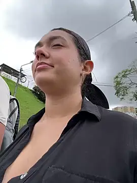 camianddanna online show from February 16, 2025, 5:04 pm