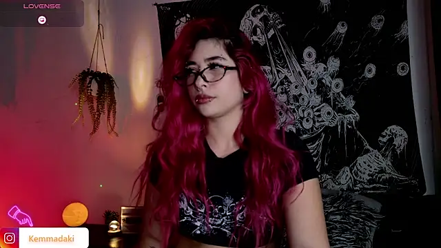 Snapshot of kemmadakii chatting on March 1, 2026, 10:32 pm kemmadakii online show from March 1, 2026, 10:32 pm