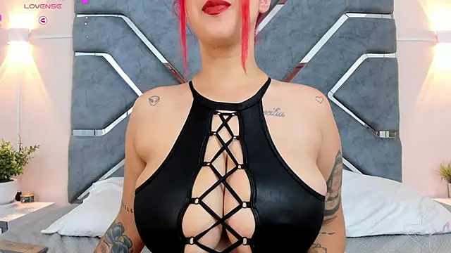 Snapshot of ashlyrey-1 chatting on February 11, 2025, 9:46 pm ashlyrey-1 online show from February 11, 2025, 9:46 pm