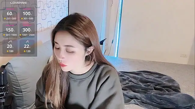 Snapshot of sweet5200 chatting on March 16, 2025, 2:55 pm sweet5200 online show from March 16, 2025, 2:55 pm