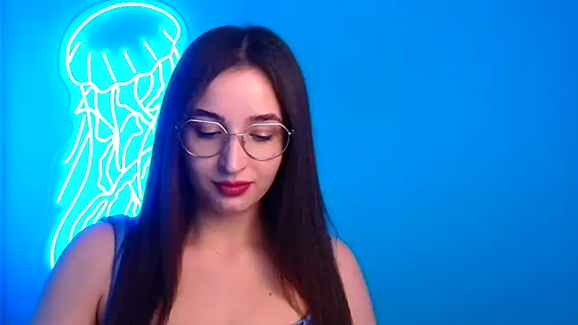 Snapshot of Jessie_Kisss chatting on February 5, 2025, 12:38 pm Jessie Kisss online show from February 5, 2025, 12:38 pm