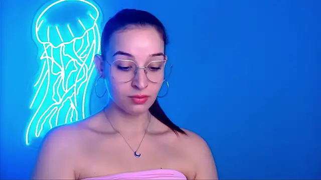 Snapshot of Jessie_Kisss chatting on September 21, 2025, 11:37 am Jessie Kisss online show from September 21, 2025, 11:37 am