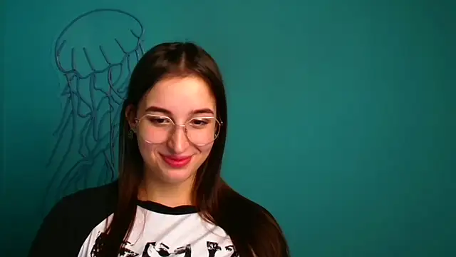 Snapshot of Jessie_Kisss chatting on January 4, 2025, 9:32 am Jessie Kisss online show from January 4, 2025, 9:32 am