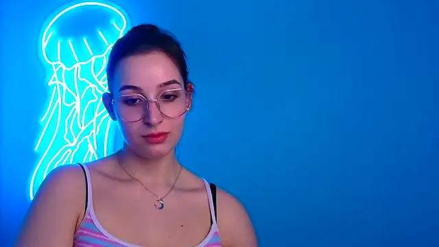 Snapshot of Jessie_Kisss chatting on March 5, 2025, 7:06 pm Jessie Kisss online show from March 5, 2025, 7:06 pm