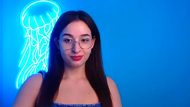 Snapshot of Jessie_Kisss chatting on February 5, 2025, 4:03 pm Jessie Kisss online show from February 5, 2025, 4:03 pm