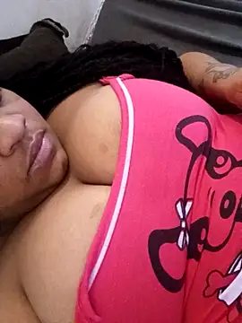 Snapshot of vic_pretynhaa chatting on April 15, 2026, 11:49 am vic pretynhaa online show from April 15, 2026, 11:49 am