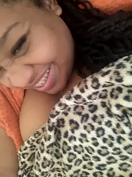 Snapshot of vic_pretynhaa chatting on March 10, 2026, 2:43 pm vic pretynhaa online show from March 10, 2026, 2:43 pm