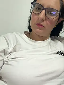 Soe Lara online show from March 16, 2025, 11:59 pm