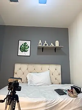 Soe Lara online show from November 18, 2025, 10:40 am