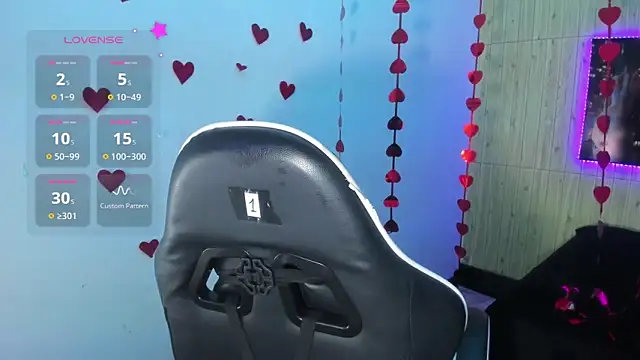 Snapshot of Catalehia_Milk chatting on February 24, 2026, 12:17 pm Catalehia Milk online show from February 24, 2026, 12:17 pm