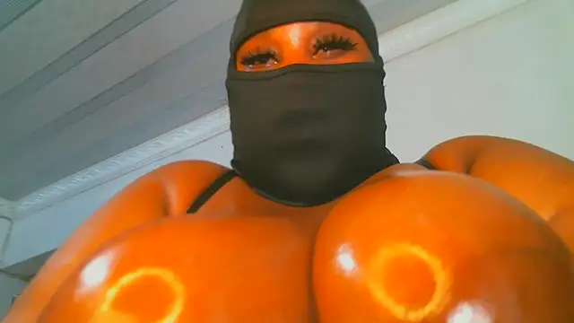 XPanther 24 online show from February 7, 2025, 5:18 pm