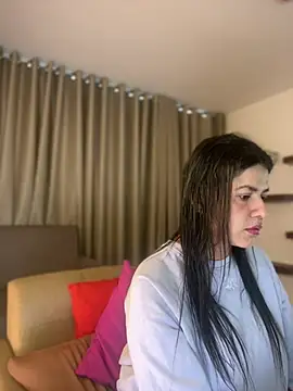 Snapshot of Alice_Biel chatting on May 20, 2026, 1:19 pm Alice Biel online show from May 20, 2026, 1:19 pm