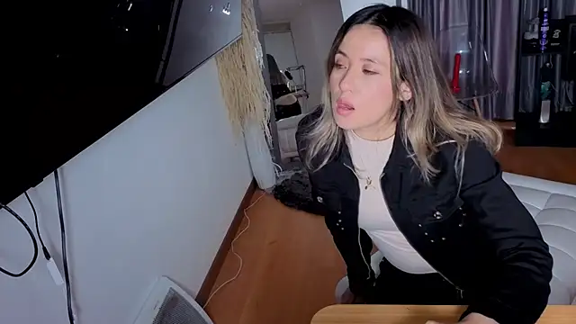 Snapshot of sexfire_lalita chatting on March 30, 2026, 8:32 pm sexfire lalita online show from March 30, 2026, 8:32 pm