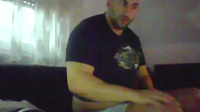 Snapshot of NewyorkDimi chatting on February 17, 2025, 11:54 pm NewyorkDimi online show from February 17, 2025, 11:54 pm