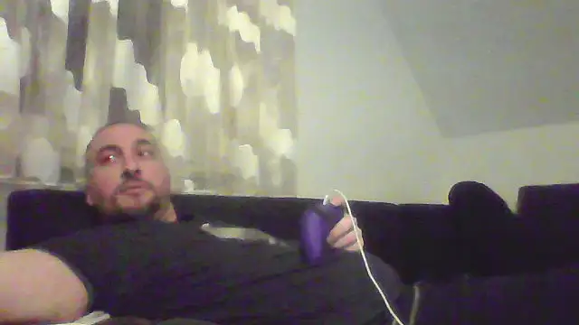 Snapshot of NewyorkDimi chatting on February 25, 2025, 12:03 am NewyorkDimi online show from February 25, 2025, 12:03 am