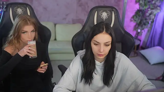 Snapshot of Stacy054 chatting on January 11, 2026, 11:39 am Stacy054 online show from January 11, 2026, 11:39 am