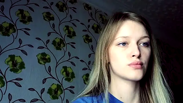 Evvie Summn1 online show from June 29, 2026, 2:06 pm