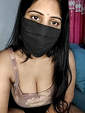 Snapshot of Kritika_Hotty chatting on March 8, 2025, 7:16 am Kritika Hotty online show from March 8, 2025, 7:16 am