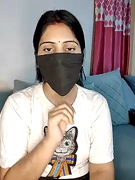 Snapshot of Kritika_Hotty chatting on March 13, 2025, 3:39 pm Kritika Hotty online show from March 13, 2025, 3:39 pm