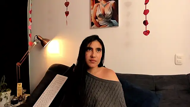 Snapshot of Serenity_Day chatting on May 28, 2026, 1:35 am Serenity Day online show from May 28, 2026, 1:35 am