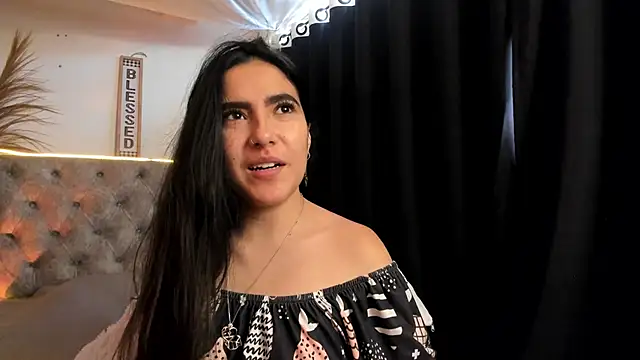 Snapshot of Serenity_Day chatting on April 29, 2026, 3:16 pm Serenity Day online show from April 29, 2026, 3:16 pm