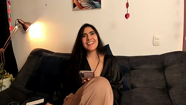 Snapshot of Serenity_Day chatting on June 2, 2026, 2:44 am Serenity Day online show from June 2, 2026, 2:44 am