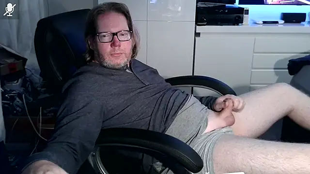 VSteph online show from October 12, 2025, 1:40 am