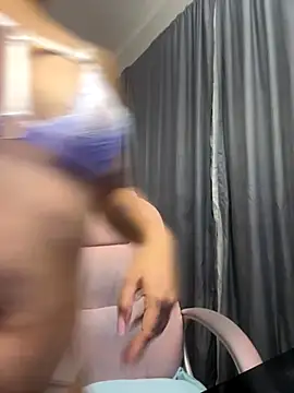 Snapshot of liss_black chatting on September 30, 2025, 4:07 am liss black online show from September 30, 2025, 4:07 am