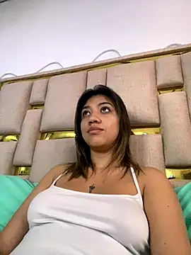 nina carther online show from October 21, 2025, 11:09 am