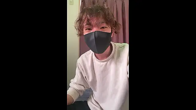 Snapshot of UKI06 chatting on April 2, 2026, 7:26 am UKI06 online show from April 2, 2026, 7:26 am