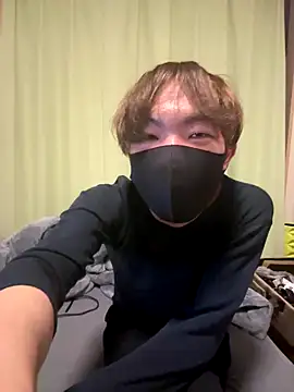 UKI06 online show from December 3, 2025, 3:11 pm