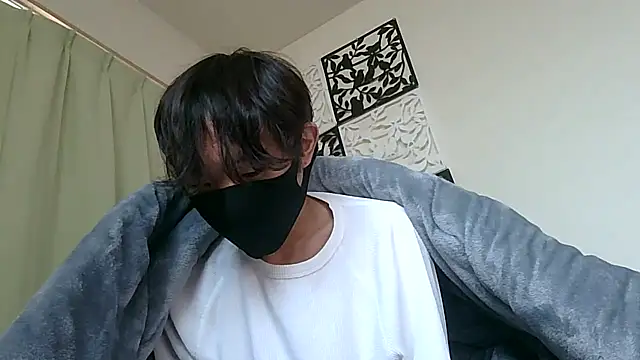 UKI06 online show from January 14, 2025, 4:57 am