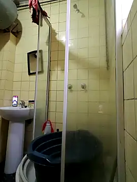 Snapshot of Polygamist chatting on September 26, 2025, 5:47 am Polygamist online show from September 26, 2025, 5:47 am