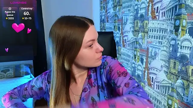 Snapshot of Lovella_Lips chatting on February 24, 2025, 11:32 am Lovella Lips online show from February 24, 2025, 11:32 am