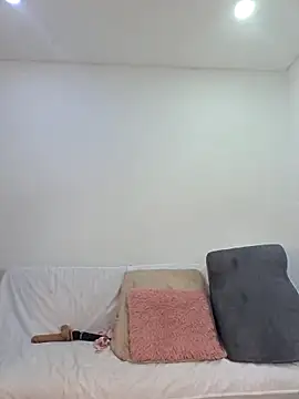 Anal Luucia online show from March 31, 2026, 12:40 pm