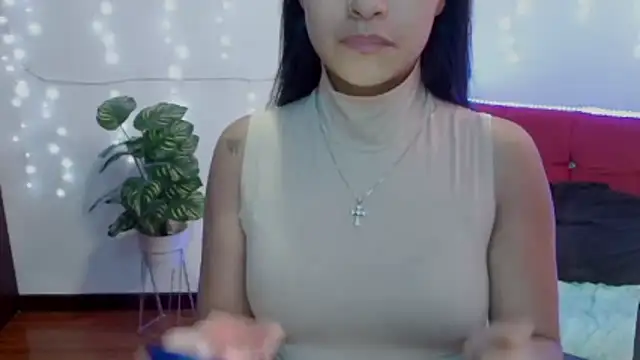 Snapshot of NatalyEscobar_lx chatting on May 6, 2026, 2:10 pm NatalyEscobar lx online show from May 6, 2026, 2:10 pm