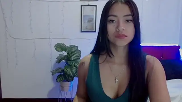 Snapshot of NatalyEscobar_lx chatting on April 18, 2026, 3:25 pm NatalyEscobar lx online show from April 18, 2026, 3:25 pm