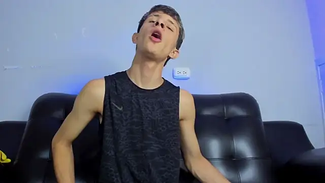 Boysweet boys online show from January 25, 2025, 7:28 pm