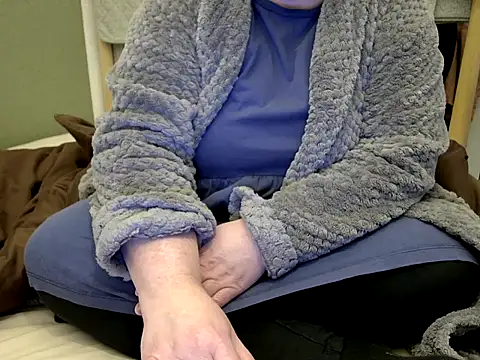 MarthaBriest online show from March 22, 2026, 5:32 am