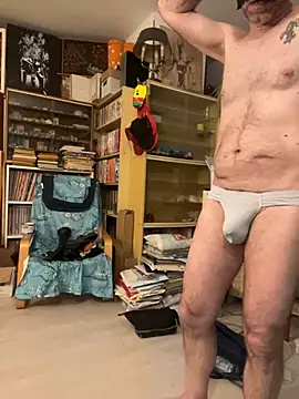 Snapshot of lucboyslam chatting on February 22, 2025, 3:34 am lucboyslam online show from February 22, 2025, 3:34 am