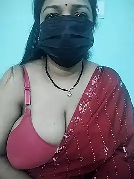 Snapshot of Deepa_09 chatting on November 15, 2025, 4:38 am Deepa 09 online show from November 15, 2025, 4:38 am