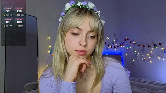 Snapshot of lavenderluxe chatting on February 25, 2025, 2:58 pm lavenderluxe online show from February 25, 2025, 2:58 pm