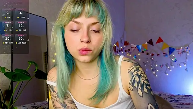 lavenderluxe online show from October 30, 2025, 2:14 pm