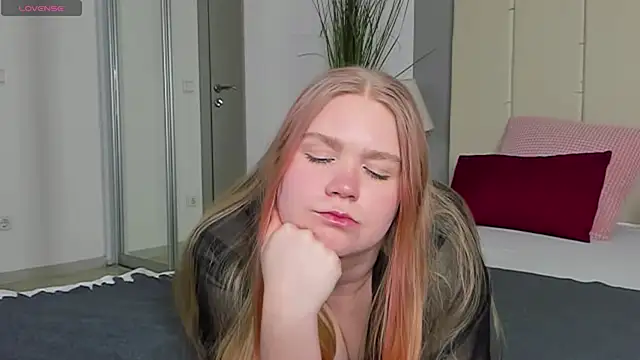 marydoji online show from January 26, 2025, 9:29 pm