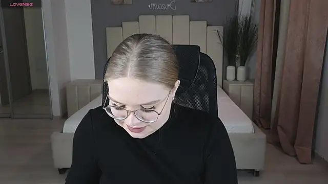 marydoji online show from February 28, 2025, 5:15 am