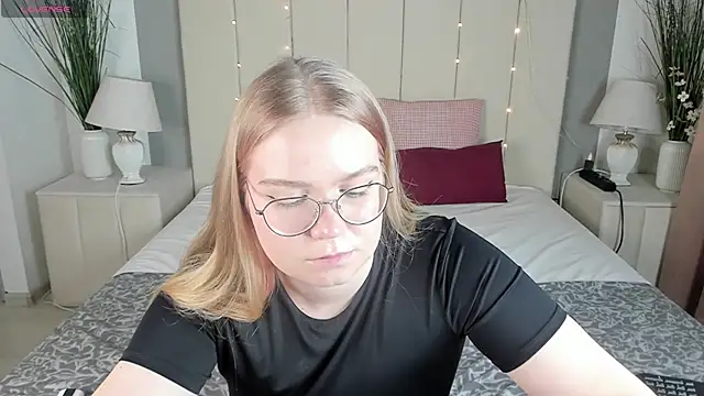 marydoji online show from January 12, 2025, 1:11 am