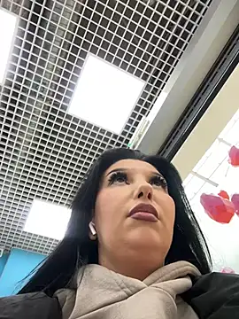 Snapshot of Tisha_Busty chatting on February 24, 2025, 1:53 pm Tisha Busty online show from February 24, 2025, 1:53 pm