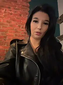 Tisha Busty online show from May 9, 2026, 2:42 pm