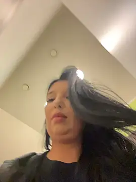 Tisha Busty online show from May 1, 2026, 1:49 pm
