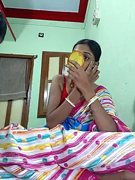Snapshot of pojahoty chatting on February 16, 2025, 10:33 pm pojahoty online show from February 16, 2025, 10:33 pm
